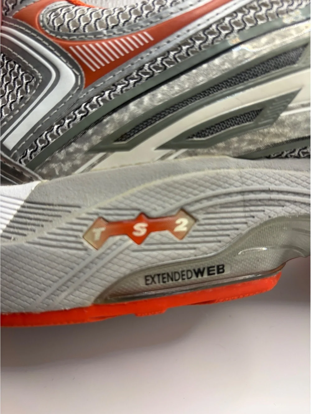 Vintage New Balance 1224 Y2K Mesh Running Shoes Silver Orange Men’s 13